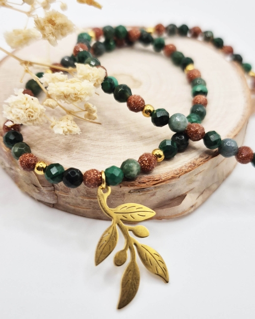Naszyjnik z zawieszką liść (malachit, agat, piasek pustyni)