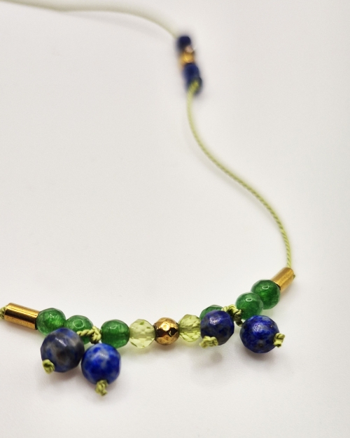 Naszyjnik Berry (blue) - w wersji niebiesko-zielonej, naszyjnik na nici jedwabnej